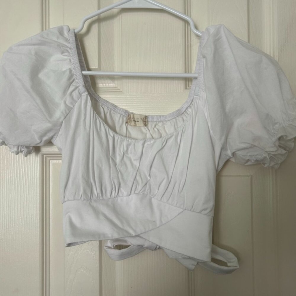 Altar'd State White Puff Sleeve Crop Top